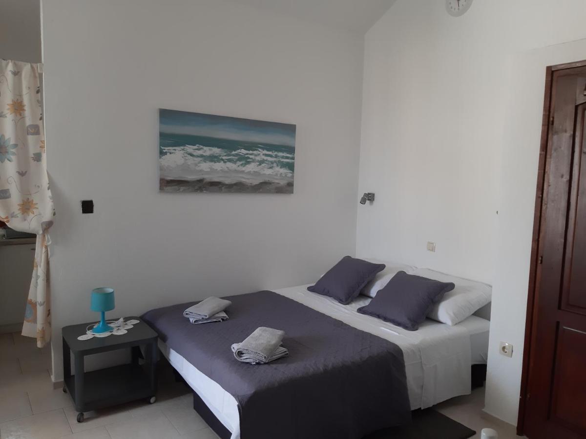 Apartmani Pilon Ždrelac Esterno foto