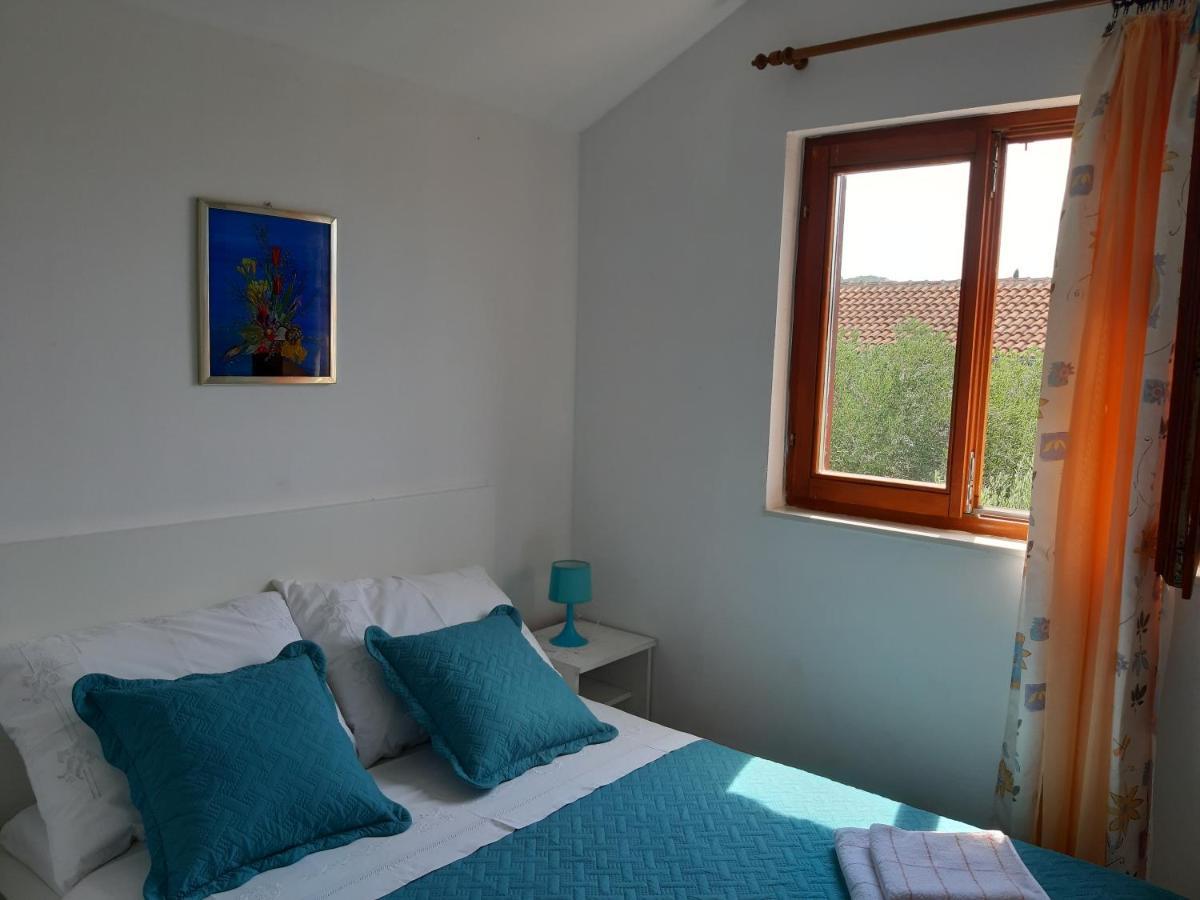 Apartmani Pilon Ždrelac Esterno foto